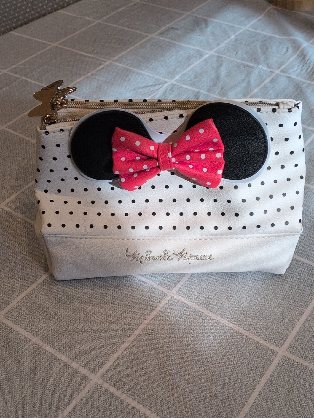 Disney Minnie Mouse White Black Polka Dot Cosmetic Bag with Pink Bow